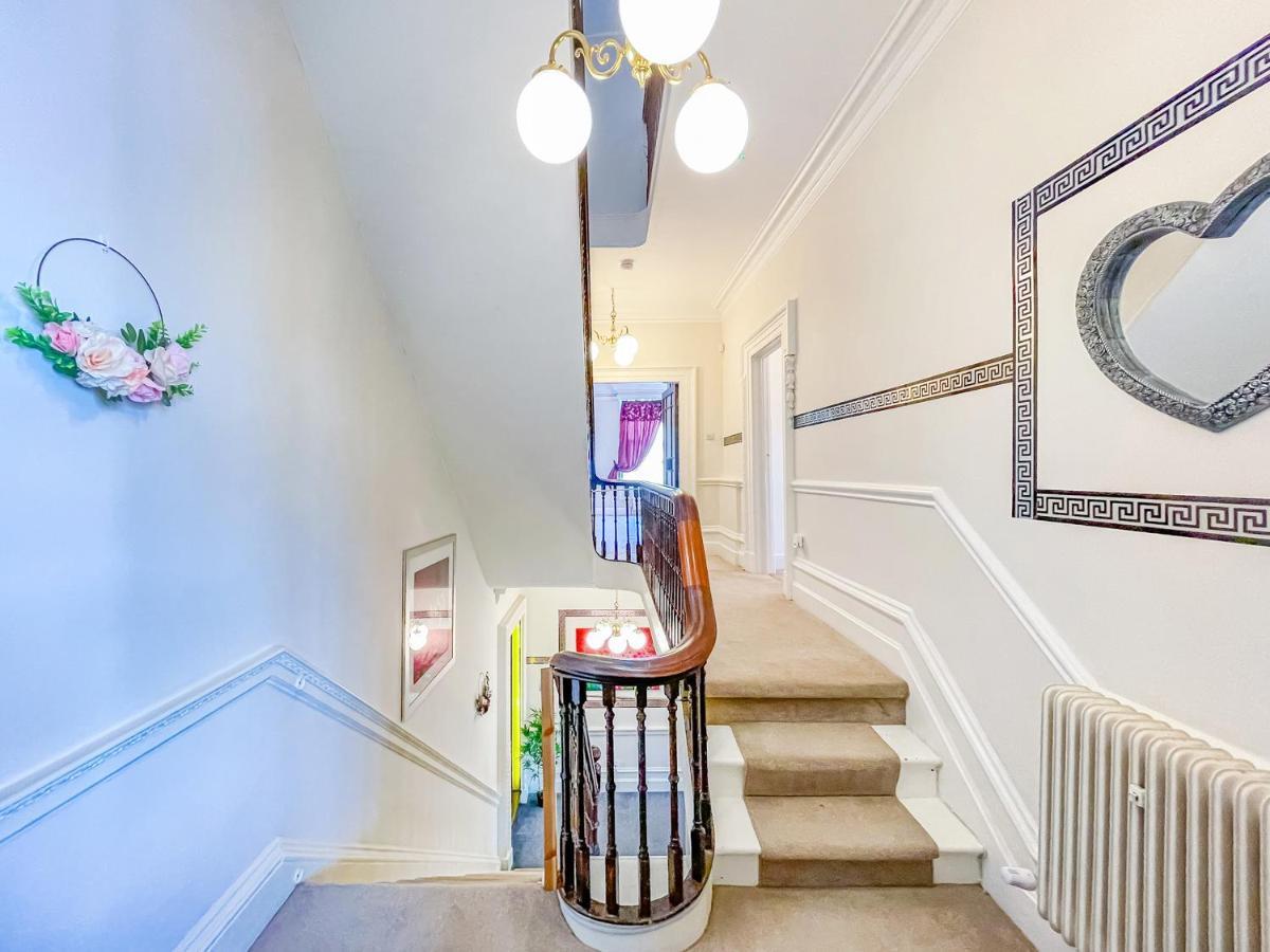 *Rg9Bc* For Your Most Relaxed & Cosy Stay + Free Parking + Free Fast Wifi * Leeds  Zewnętrze zdjęcie